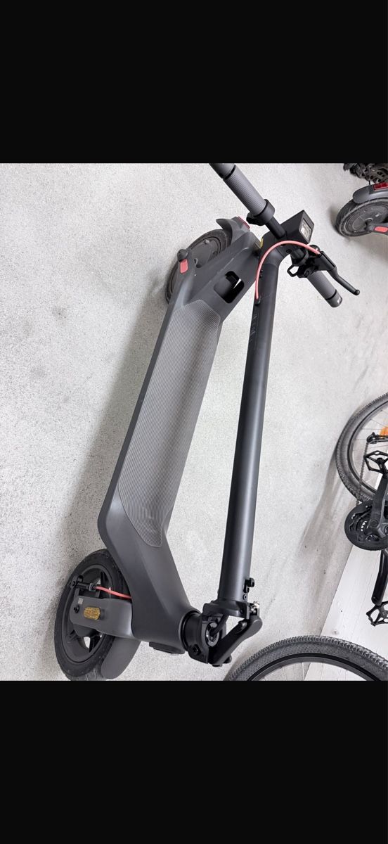 Scooter: E-Scooter mit Blinkerfunktion – Usato da Ennetbürgen venduto da leejlagg 6