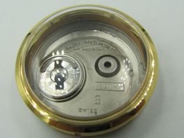BULOVA ACCUTRON 214, Tischuhr-Gehäuse SWISS, GOLDBEZEL 40M