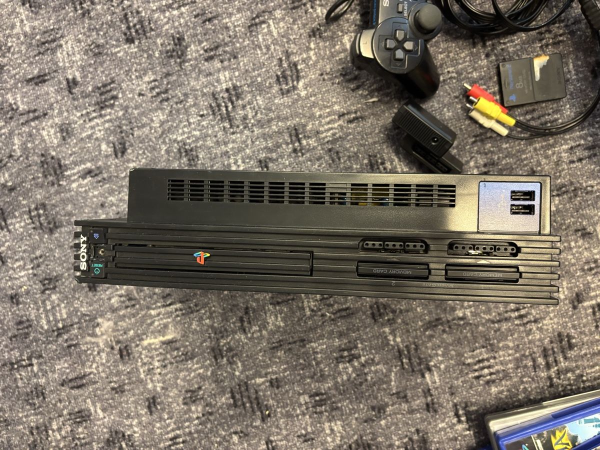 Sony Console: PlayStation 2 mit 18 Spielen, Memory Card, Controller – Usato da Brütten venduto da Swerman1984 4
