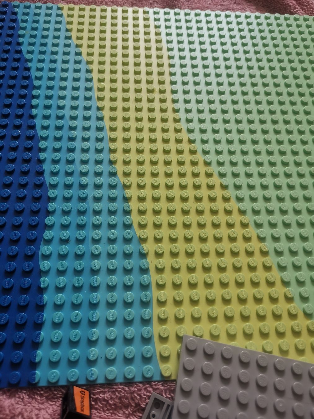 Lego Giocattoli: Lego Mix knapp 2 Kilo mit Strandplatte usw – Usato da Effretikon venduto da Superkarin7 1