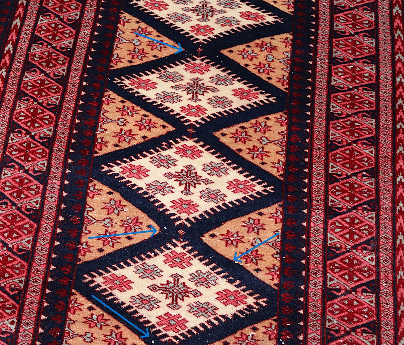 Tappeti: Läufer rot beige mit Rautenmuster – Usato da Volketswil venduto da brockipfannenstil 3