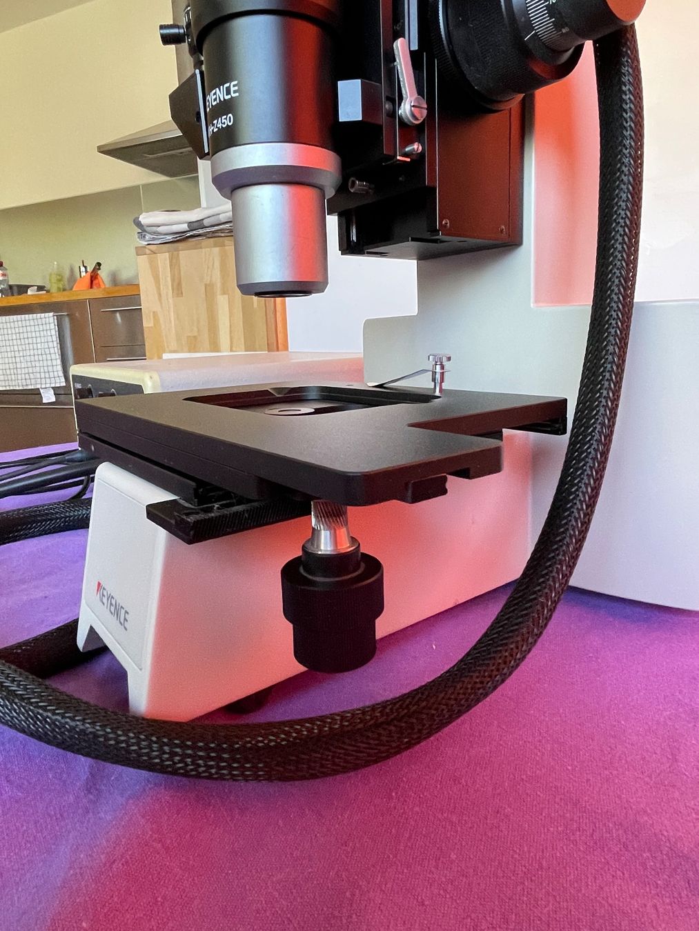 Microscopi: Microscope numérique Keyence VH-5910 + objectif VH-Z450 – Usato da Ollon VD venduto da biocentervilly 4