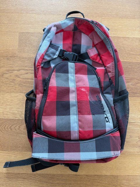 Dakine Zaini: Skater Rucksack Dakine – Usato da Wilen (Sarnen) venduto da Corado