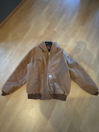 Winterjacke Carhartt Braun Grösse XXL neuwertig! Top Zustand