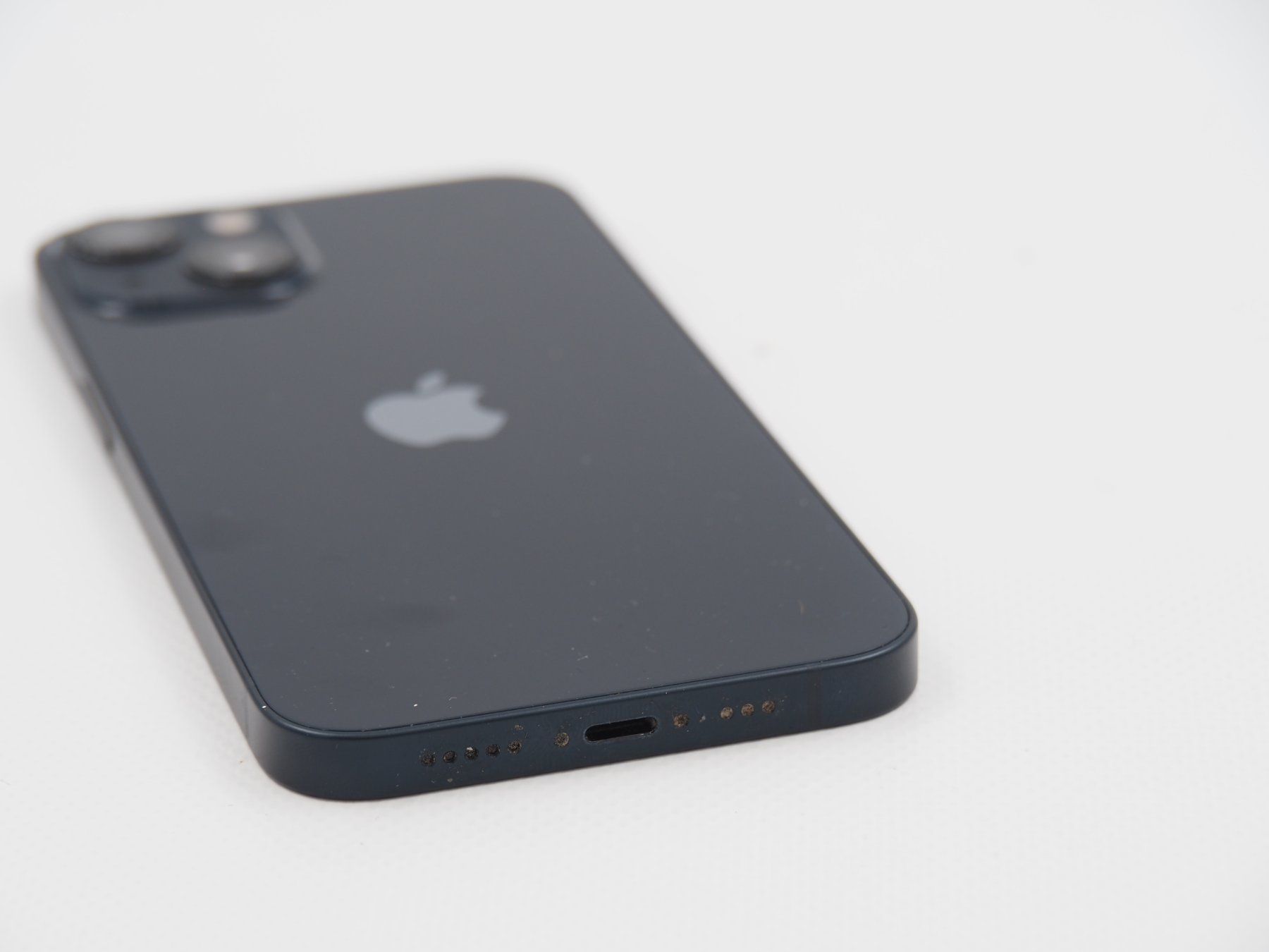 Apple Telefoni cellulari / Smartphones: APPLE iPhone 13 iCloud gesperrt (26052950) – Difettoso da Zürich venduto da fundsachenverkauf 2