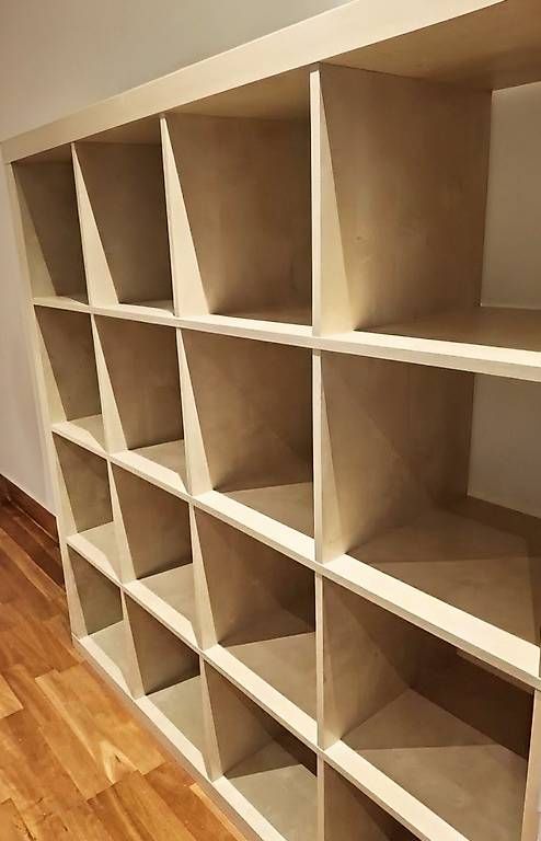 Ikea Scaffali: Ikea Kallax Regal 4x4 Möbel – Usato da St. Margrethen SG venduto da mar_2kwq 1