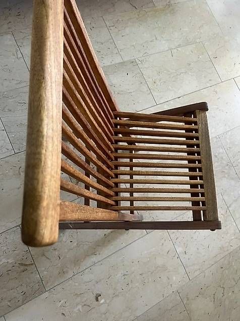 Chaises: Gartenstühle aus massivem Holz  – D'occasion à zürich par camelus 2