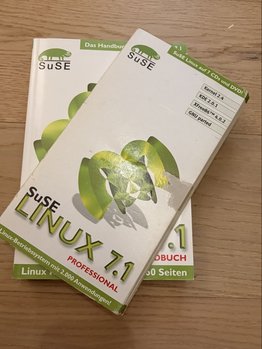 Livres: SuSE Linux 7.1 Handbuch – D'occasion à Muttenz par dancas 1