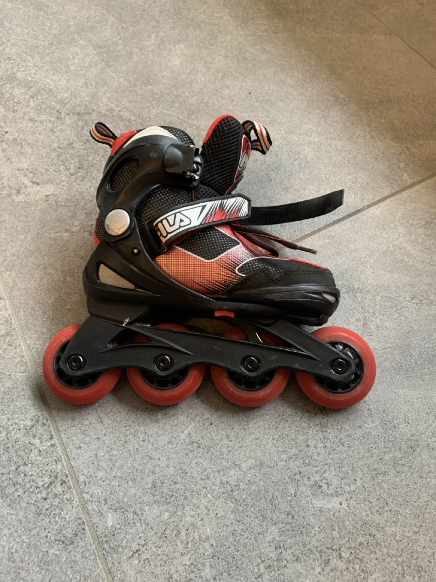 Fila Inline-Skating & Rollschuhe: Rollers Fila, taille ajustable 28-32 – Gebraucht aus Avenches von bap_x77b 2