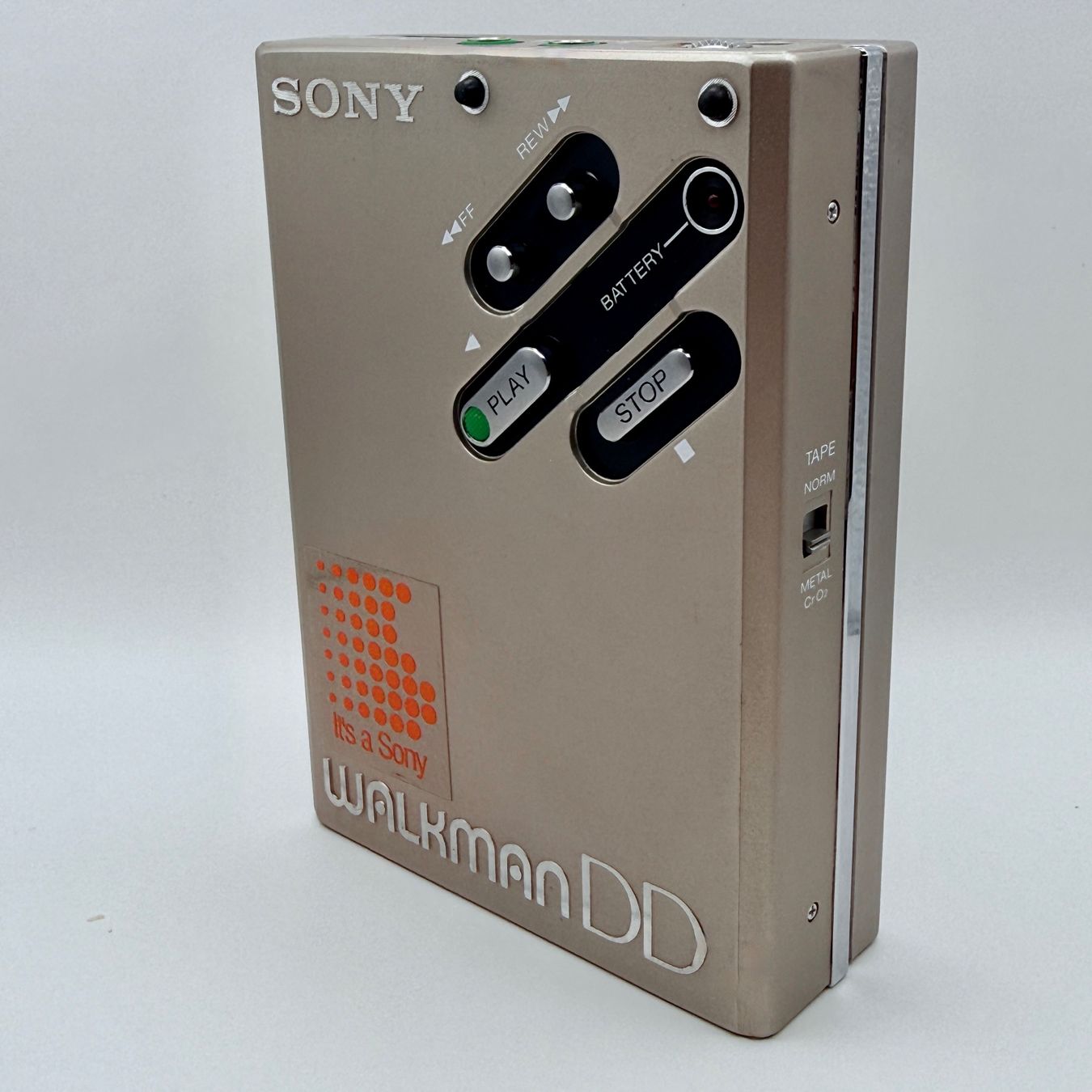 Sony Lecteur media portable: Sony Walkman WM-DD silber #305 – D'occasion à Vorderthal par WalkmanClinic 1