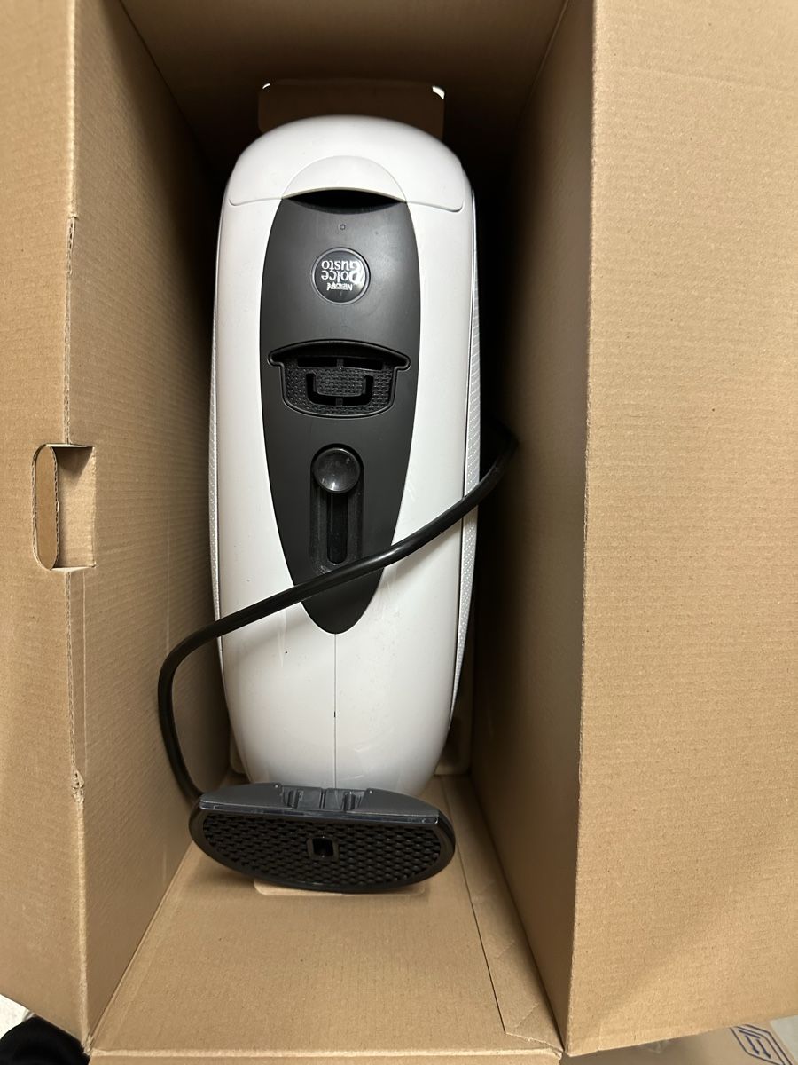 Nescafé Kaffeemaschinen & Espressomaschinen: Dolce Gusto Neo Kaffeemaschine  – Gebraucht aus Nesselnbach von Vig0_al 3