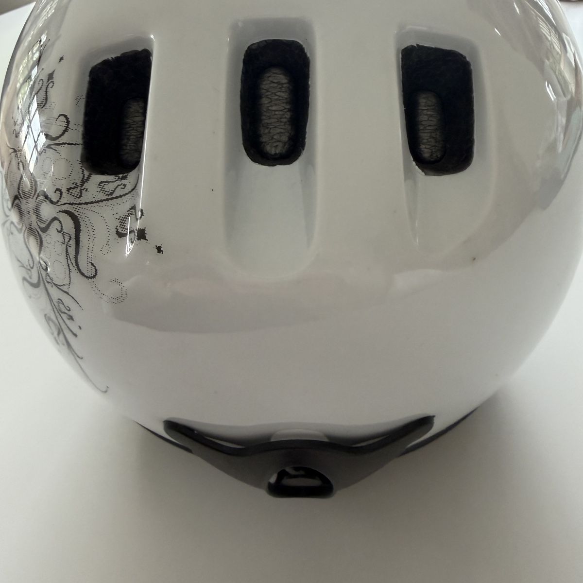Alpina Casques: Skihelm weiß  – D'occasion à Beromünster par cosmopolitan68 2