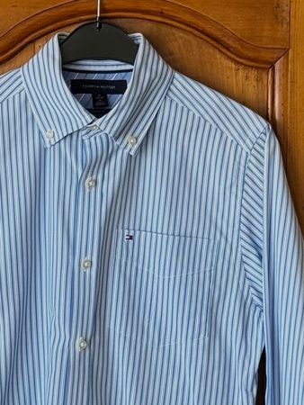 Tommy Hilfiger Hemd hellblau gestreift Gr. 14 xs