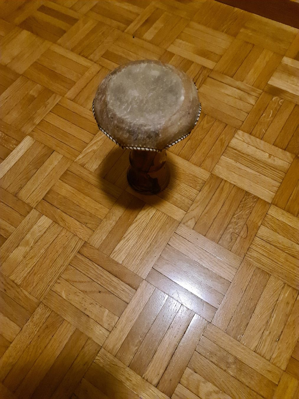 Musikinstrumente: Kleine handgemachte Holztrommel Djembe – Gebraucht aus Thun von erh_fs86 3