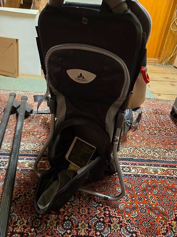 Vaude Bauch- & Rückentragen: Kinderkraxe - Vaude Jolly Comfort - Rückentrage für Kinder – Gebraucht aus Männedorf von PunktumSaliens 2