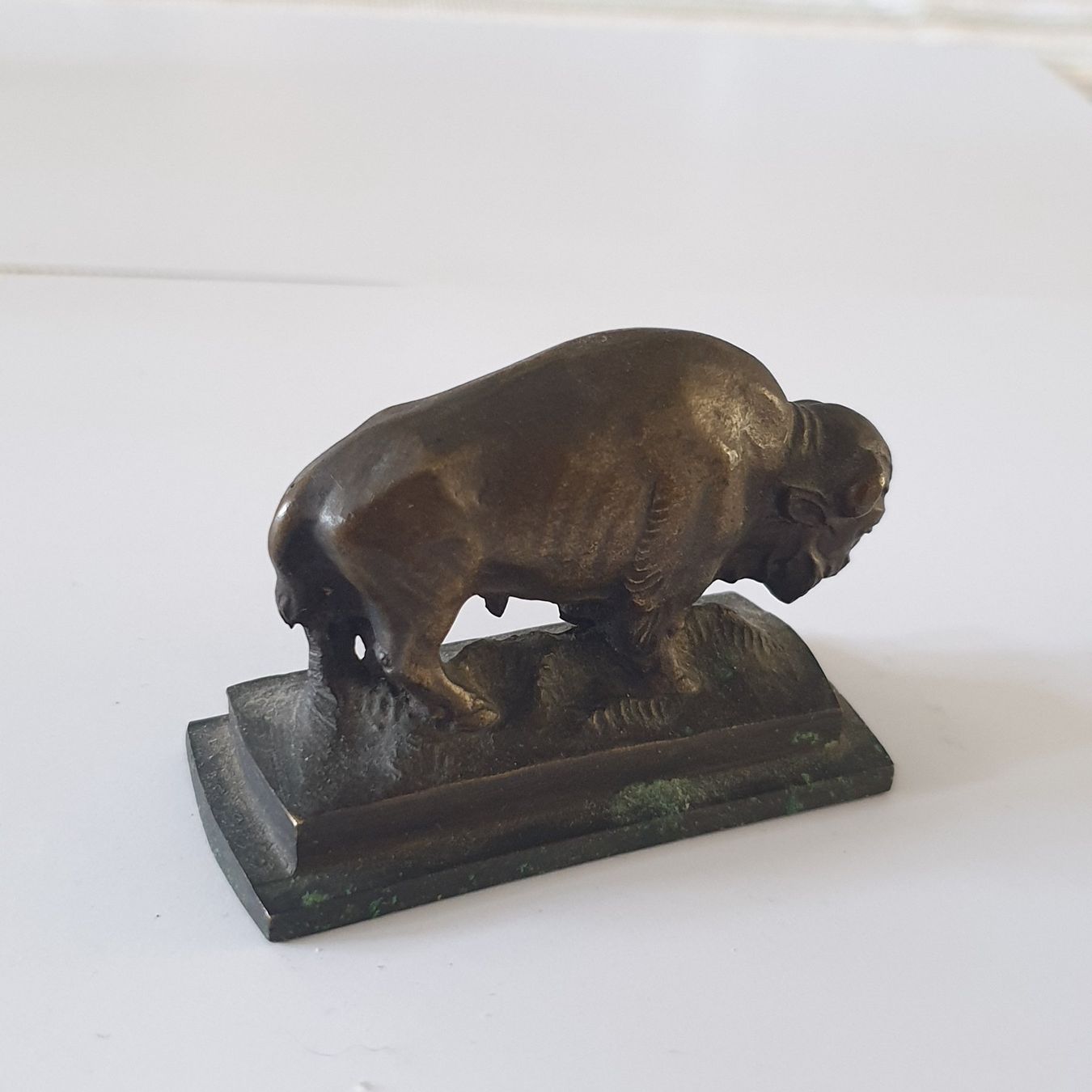 Sculture & Statue: ANTIKE BRONZE FIGUR BISON STIER – Usato da Locarno venduto da ICARO8