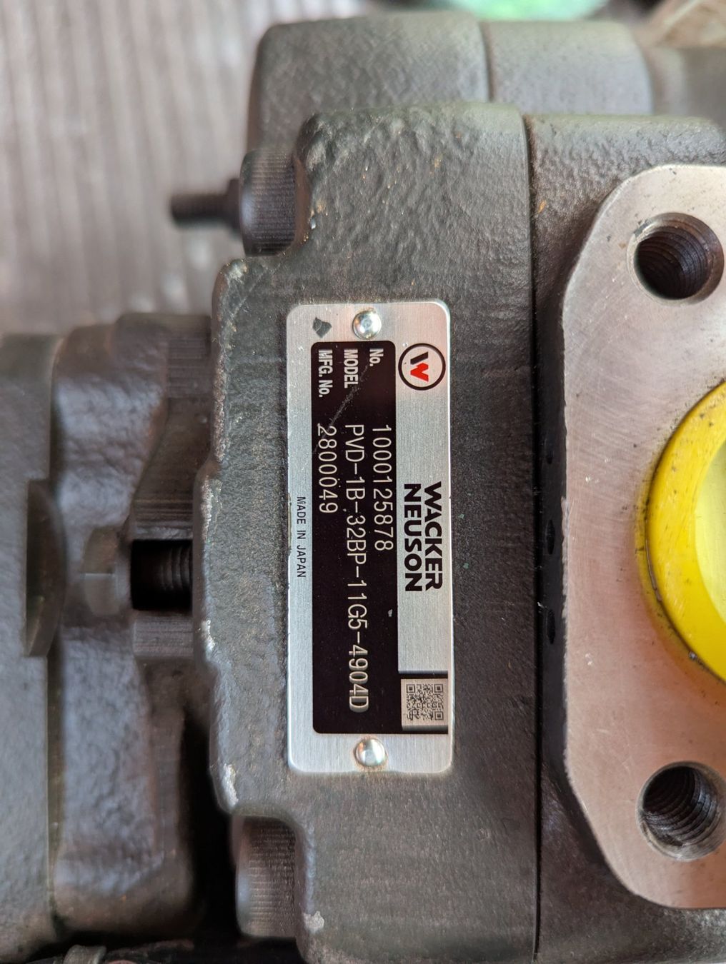 Wacker Neuson Escavatori: Hydraulikpumpe zu Bagger Wacker Neuson – Usato da Dietschwil venduto da FIZENATOR 1