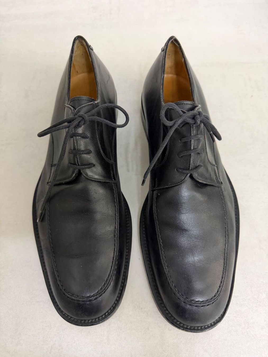 Herrenschuhe: Lederschuhe schwarz "Bruno Magli" Grösse 9 1/2 – Gebraucht aus Geroldswil von Jeremy11