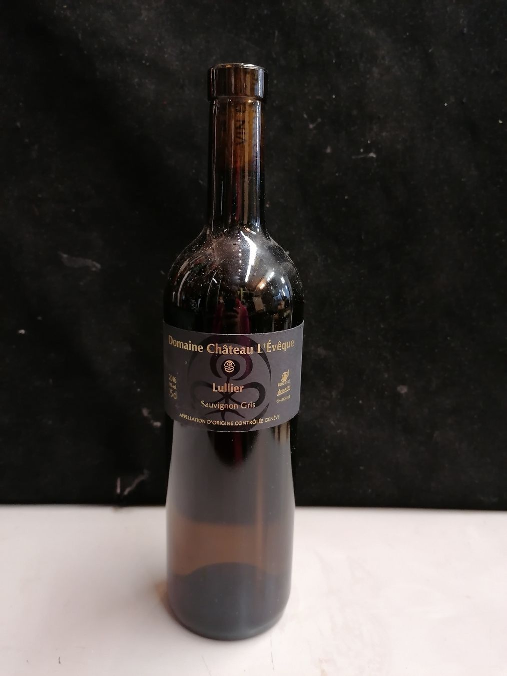 Wein: DOMAINE CHÂTEAU L'ÉVÊQUE 2016 – Neu (gemäss Beschreibung) aus Genève von Leboucheoreilles