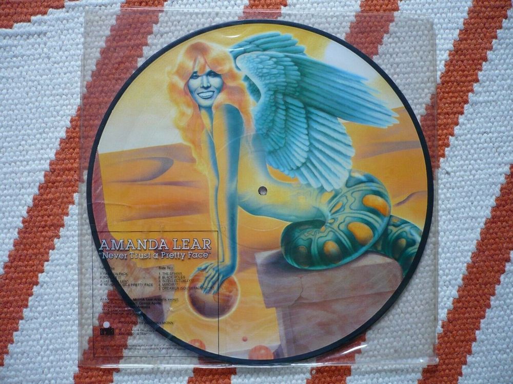 Amanda Lear, Never Trust A Pretty Face LP Picture Disc Kaufen auf