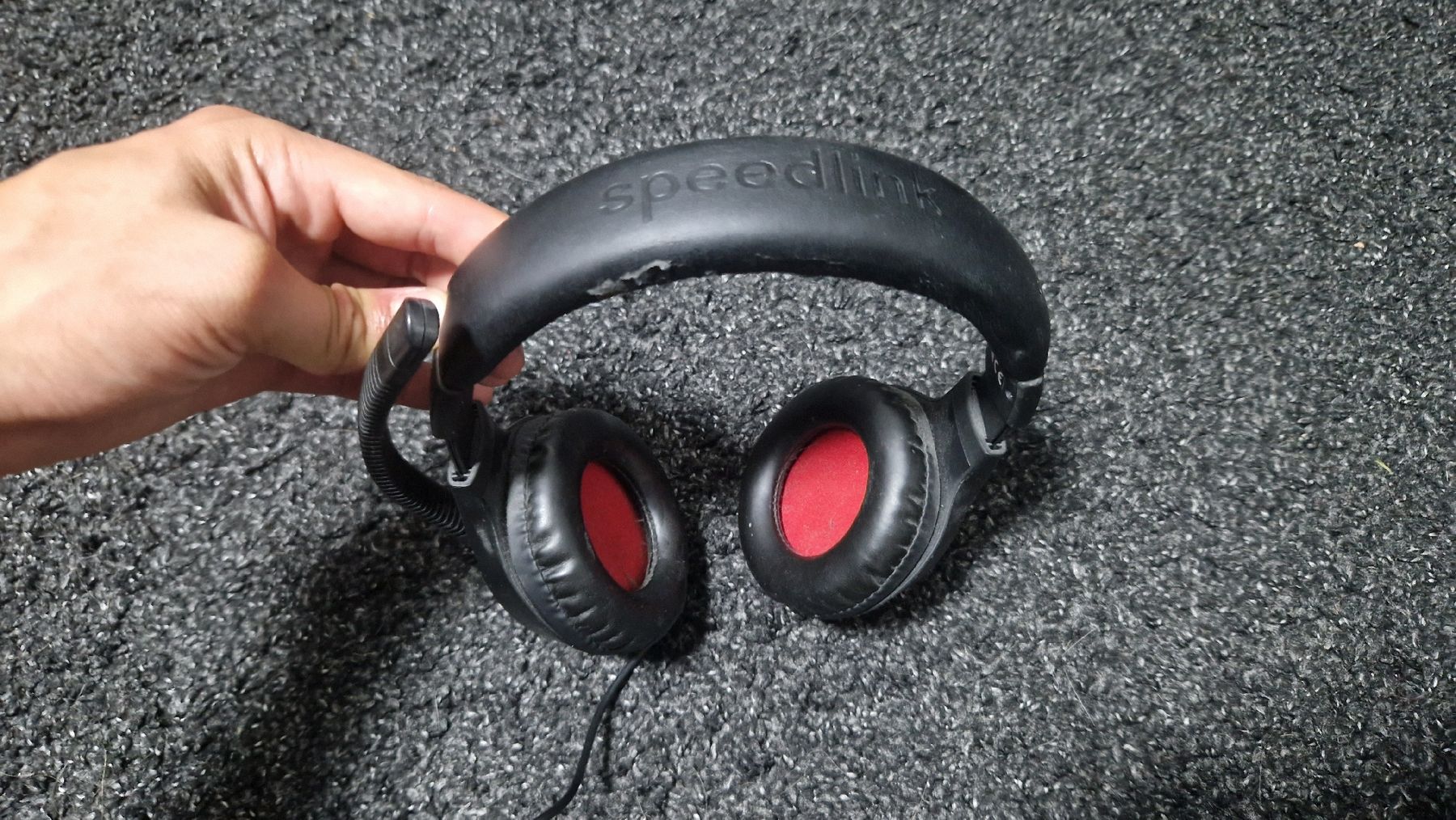 Cuffie: Headset – Usato da Au ZH venduto da Raph__02 1