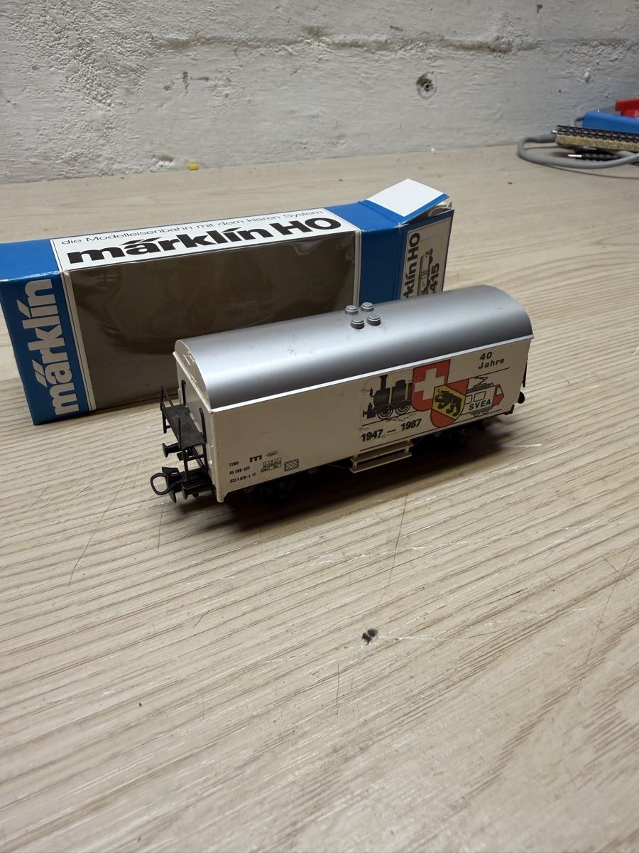 Märklin Modellini di ferrovie: Marklin Güterwagen 4415 HO – Usato da Herzogenbuchsee venduto da ioa_zcm6 3