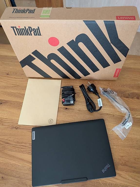 Notebooks: Lenovo ThinkPad X13s – Neu und originalverpackt aus Winterthur von siemasch 2