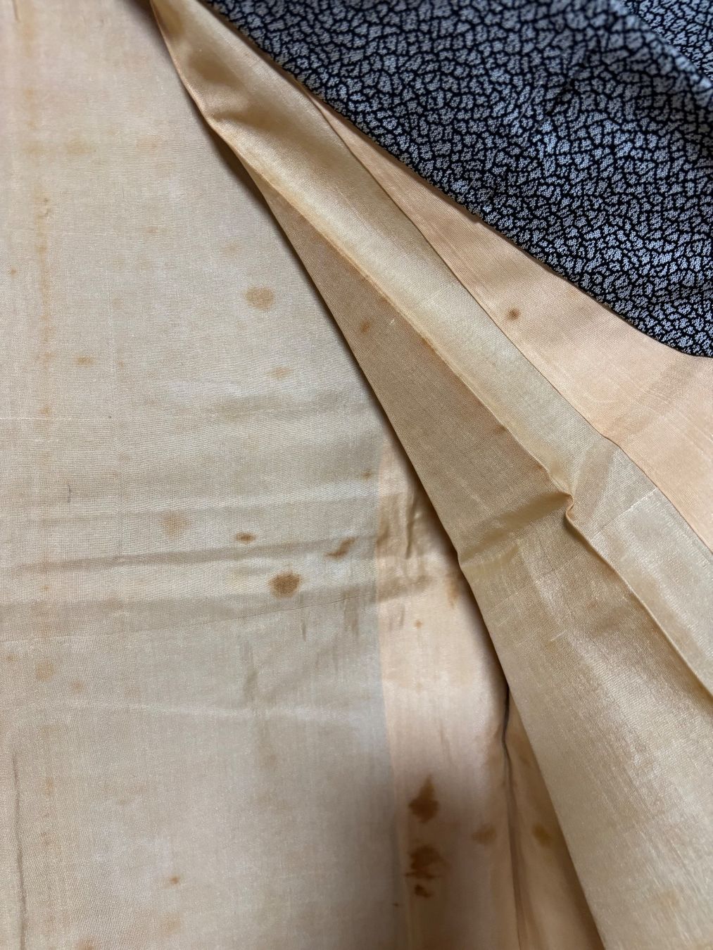 Arte internazionale: VINTAGE Seide Kimono aus Japan – Usato da Trübbach venduto da hik_gh6y 6