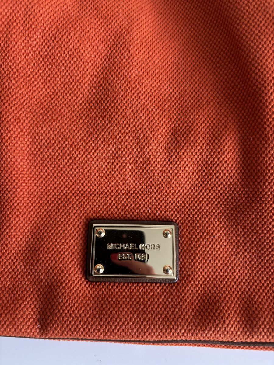 Michael Kors Borse da donna: Sac à main Micheal Kors orange – Usato da Ecublens VD venduto da emi_1975 1