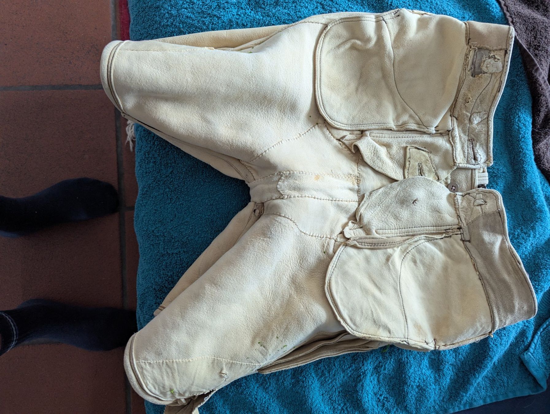 Hosen: Lederhose Hirschleder hell – Gebraucht aus Dielsdorf von Noga1 4