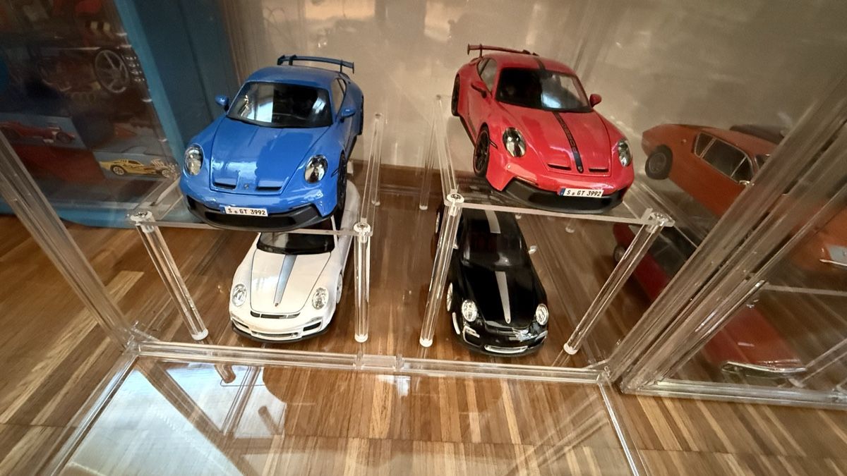 Porsche Modellini d'auto: Porsche 911 GT3 blau  1:18 – Nuovo e nell'imballaggio originale da Basel venduto da Zomeg 8