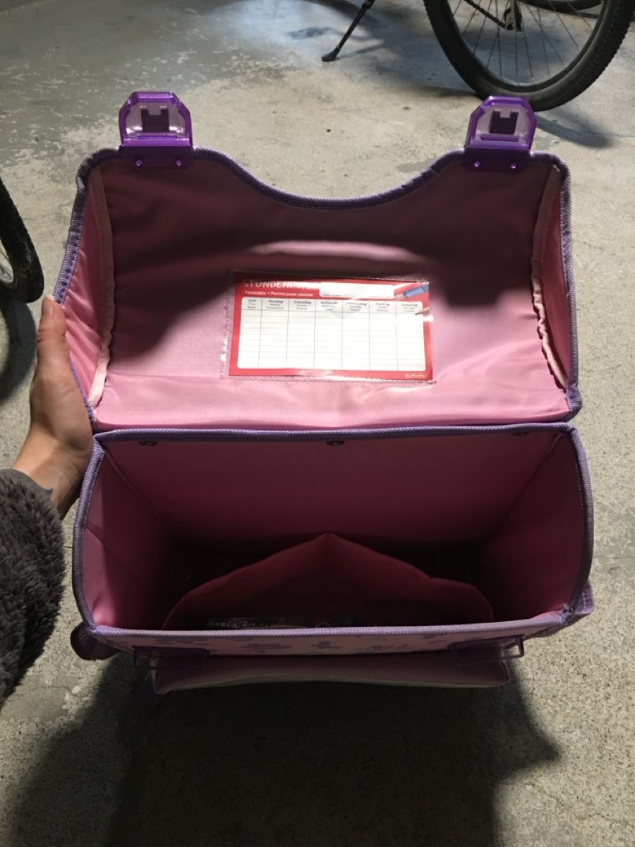 Borse & Zaini: Schulthek Primarschule Kinderrucksack Lila-rosa – Usato da Greifensee venduto da sinnamonroll 1
