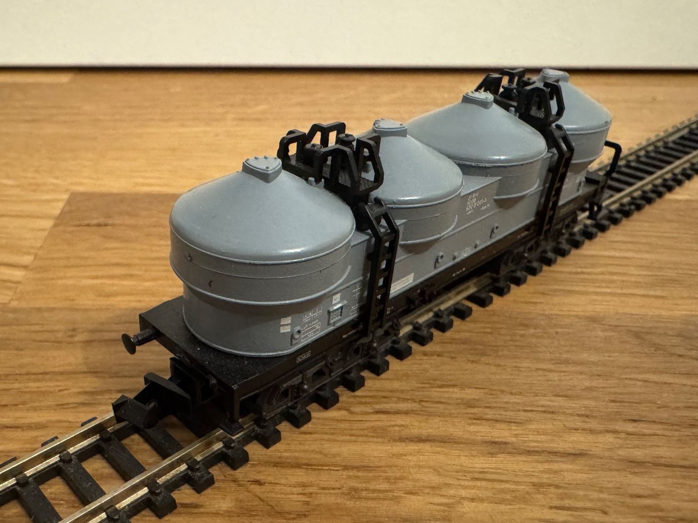 Trix Modellini di ferrovie: Minitrix Feinschüttgut-Silowagen – Nuovo (secondo la descrizione) da Schlierbach venduto da Look8 2