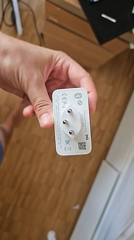 Stecker: Philips Hue Smart Plug Zigbee+BT – Gebraucht aus Birsfelden von scaw 3