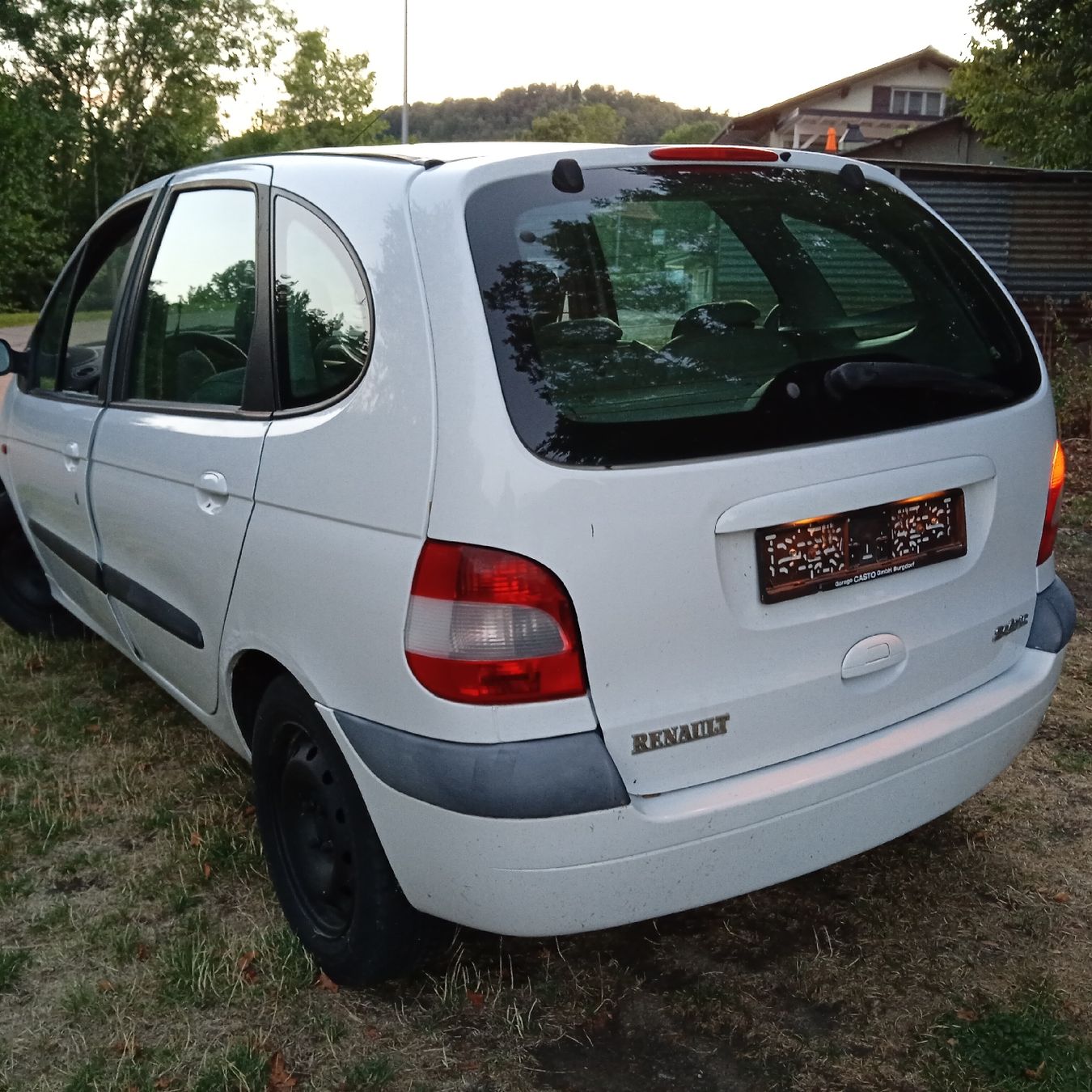 Renault Automobili: Renault Scenic  2.0 Automatique  – Usato da Bern venduto da exp_hm5r 2
