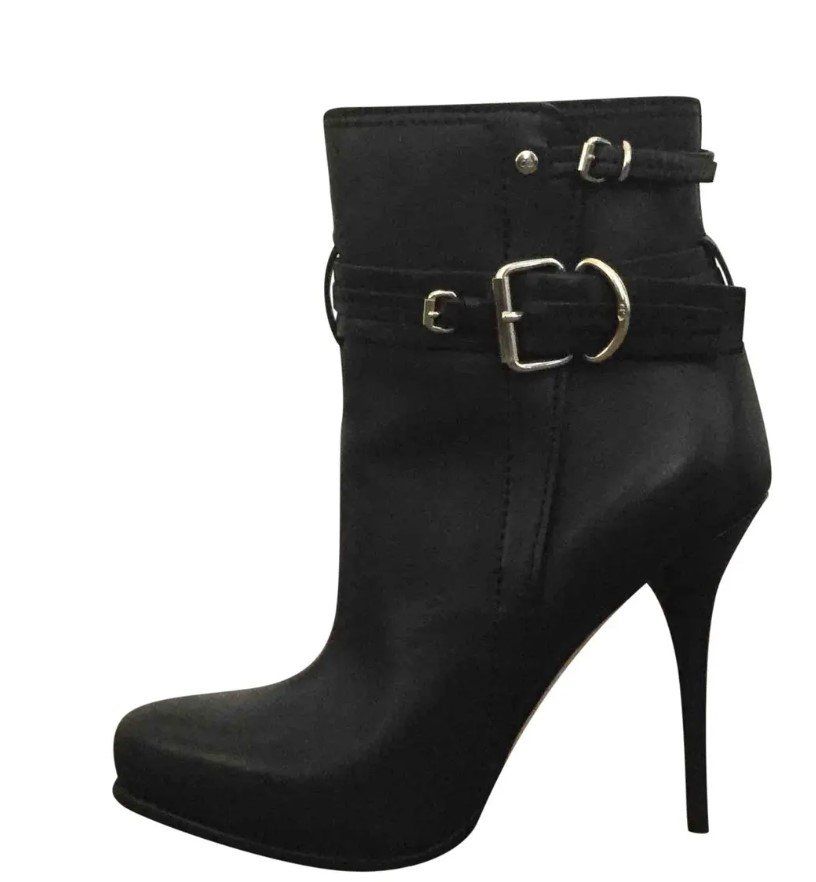 Dior Scarpe da donna: Dior Stiefeletten Leder Gr. 38 – Nuovo (secondo la descrizione) da Binningen venduto da can_s2yh 1