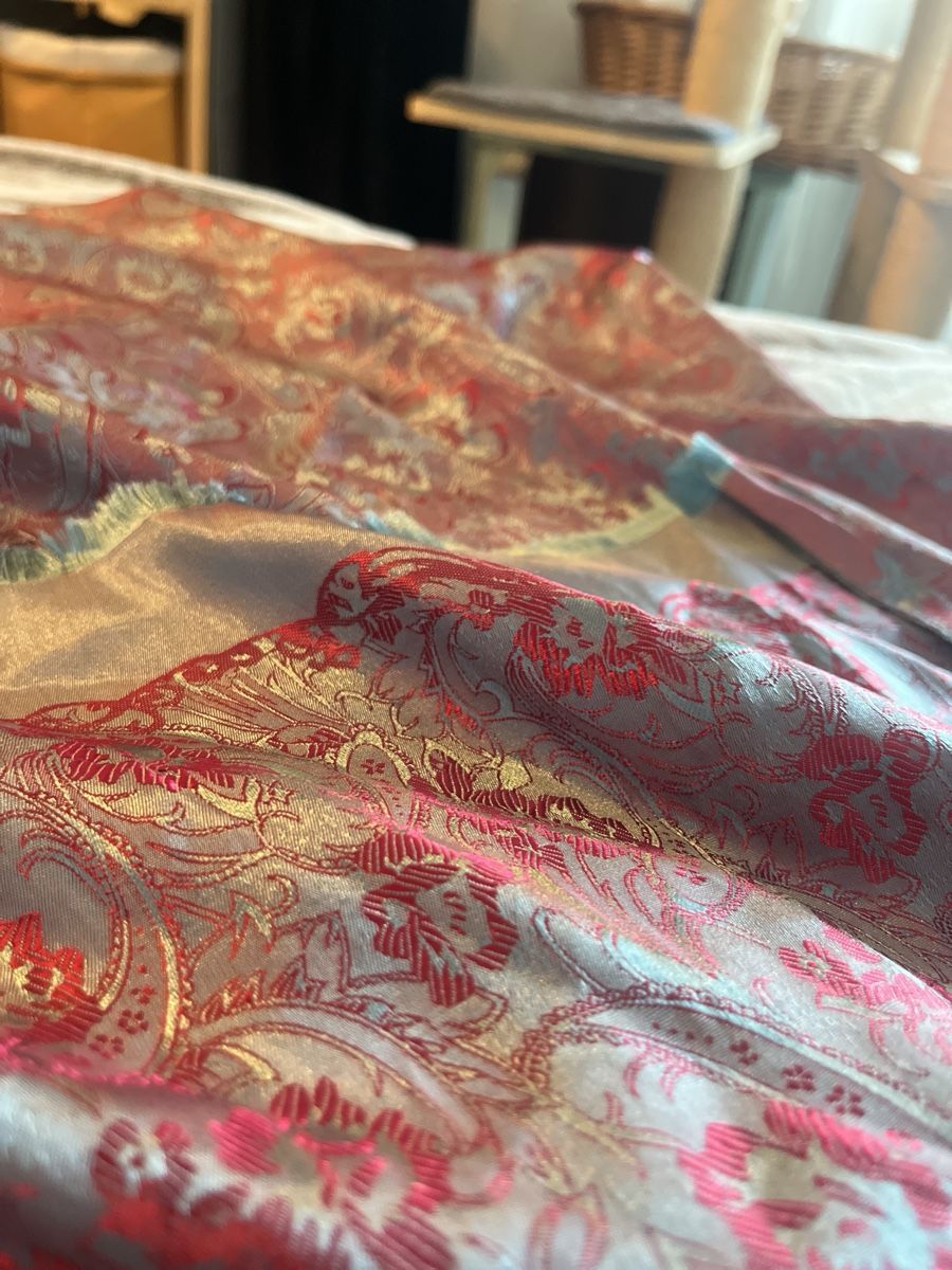 Foulard & Sciarpe: Edler Seidenschal in blau-rot – Usato da Zürich venduto da sheijla 7