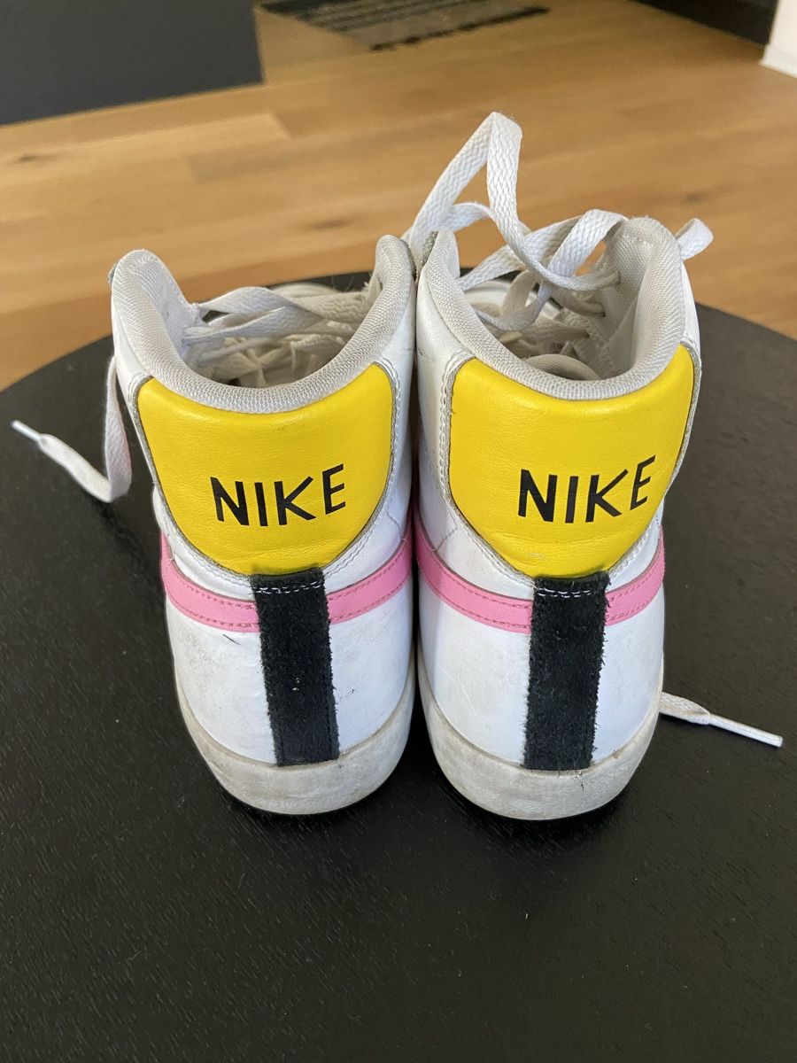 Nike Scarpe da donna: Nike Sneaker – Usato da Brig venduto da jch_rq8z 4