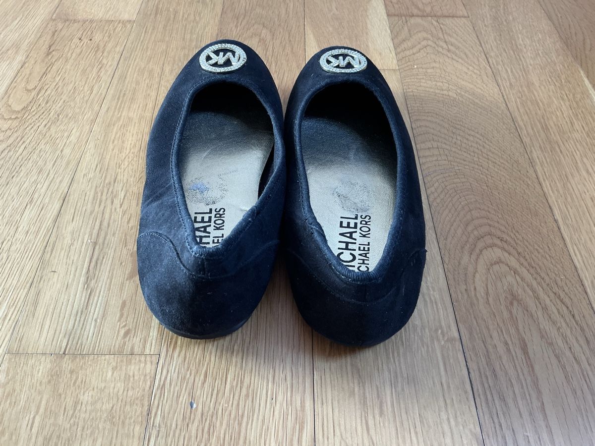 Scarpe per ragazze: MICHAEL KORS BALLERINAS GR. 32 – Usato da Volketswil venduto da rainbow6561 3