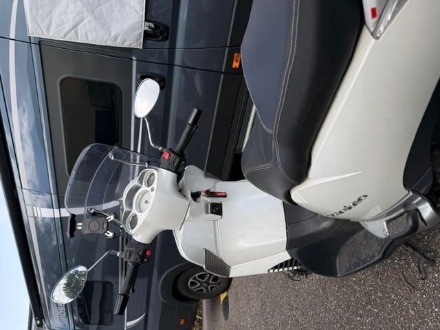 Aprilia Altro: Aprilia Scarabeo 300ie – Usato da Günsberg venduto da Rengu 3