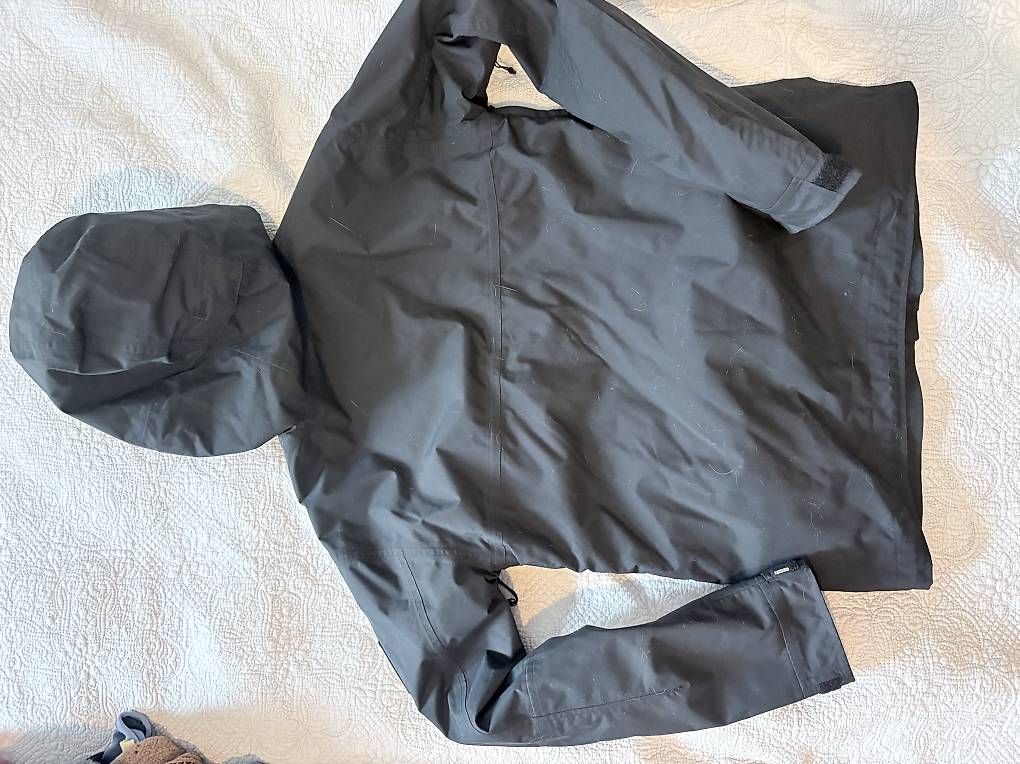 Jacken: ARMADA Skijacke Damen M – Gebraucht aus Bern von gutti72 1