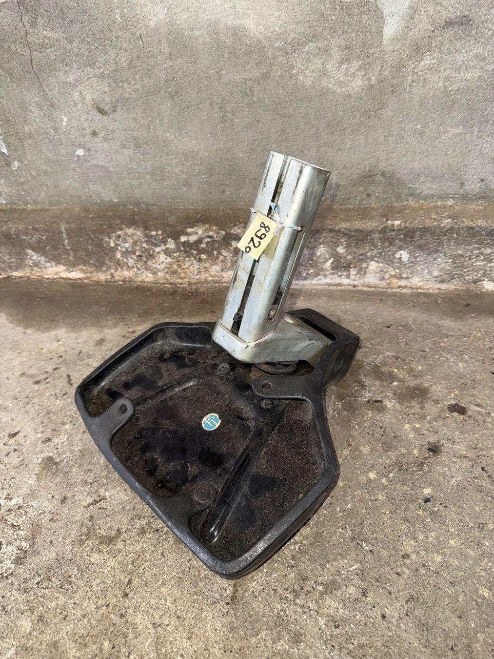 Piaggio Pièces pour mobylette: Piaggio Ciao Mofa Sattel – D'occasion à Fahrni b. Thun par berger_tuning34 1