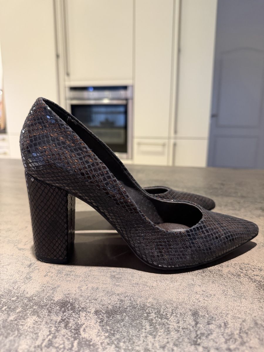 Scarpe da donna: Bequeme stilvolle Schuhe – Usato da Wigoltingen venduto da Tatyana79 1