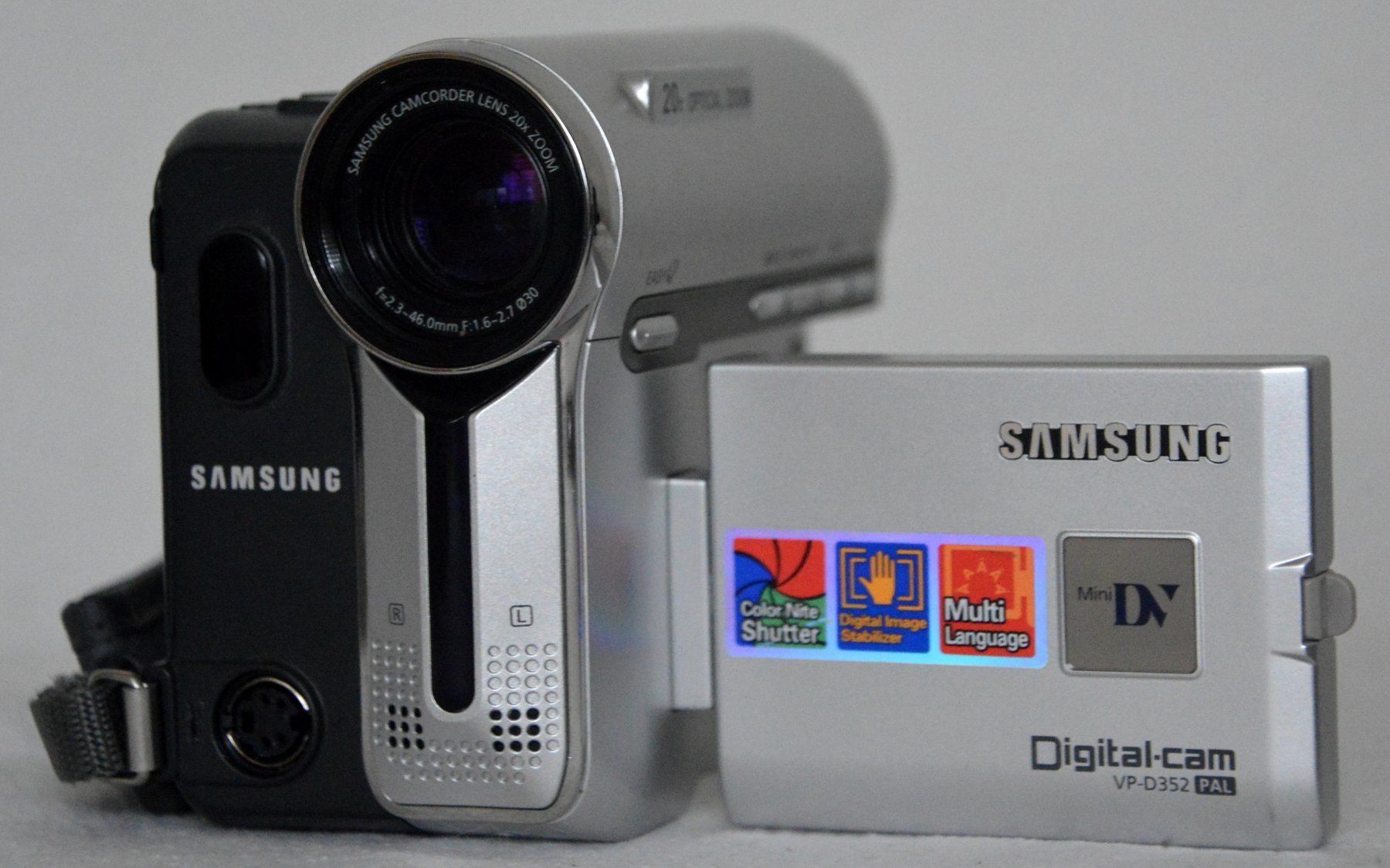 Camcorder: 5 x Camcorder MiniDv 5 x caméscope – Defekt aus Collonges von arashee 2