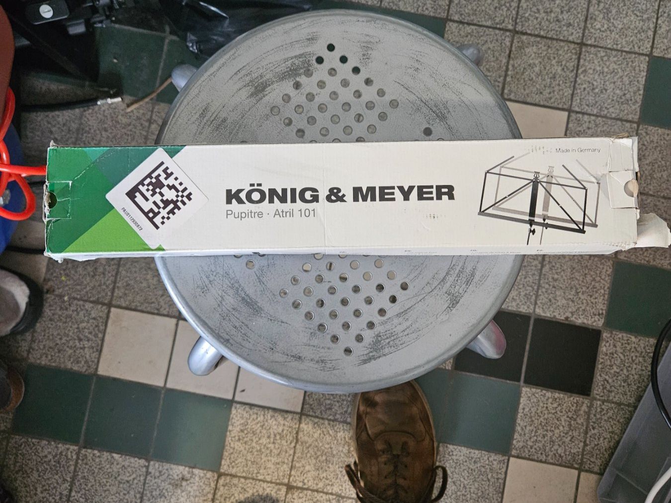 König & Meyer Supporti per strumenti musicali & leggii: König & Meyer Notenständer, Modell 101 – Nuovo (secondo la descrizione) da Wikon venduto da Mr.Saxer