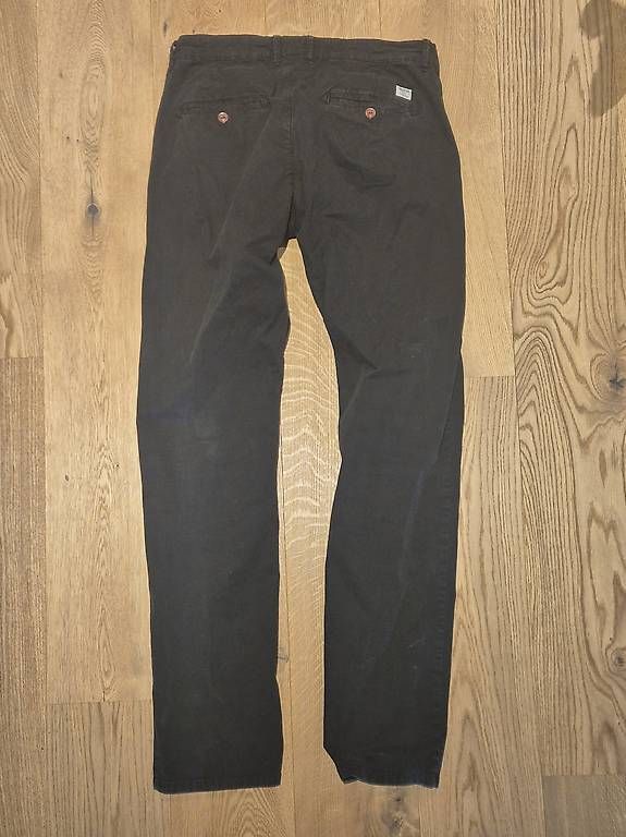 Pantaloni: Jack&Jones Chino Grösse 34 – Usato da Embrach venduto da pet_vm5r 1