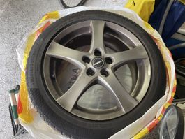 Winterreifen Continental 215/50 R17 auf Borbet Felgen