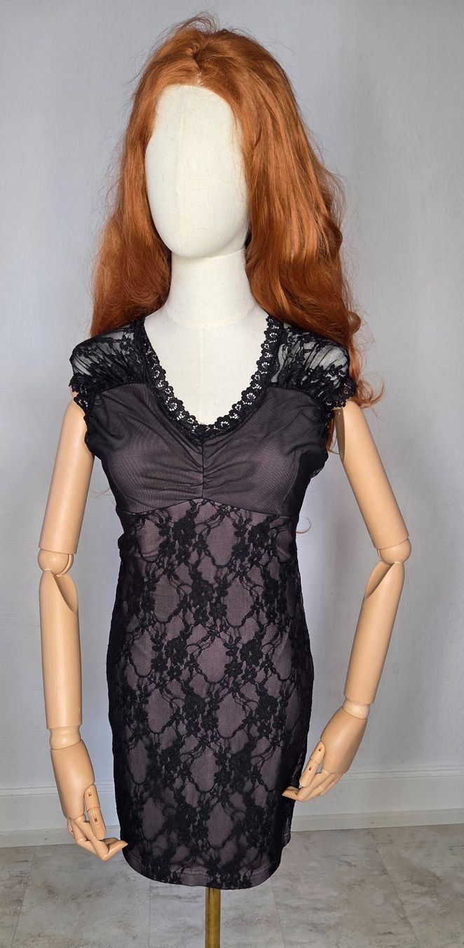 Vestiti: ein neues Kleid. – Nuovo e nell'imballaggio originale da Leissigen venduto da ali_k9v8