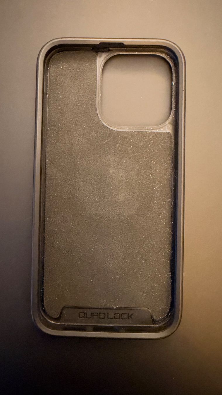 Apple Handys / Smartphones: Apple iPhone 13 Pro 256GB mit QuadLock Hülle – Gebraucht aus Volketswil von Tommy_76 8
