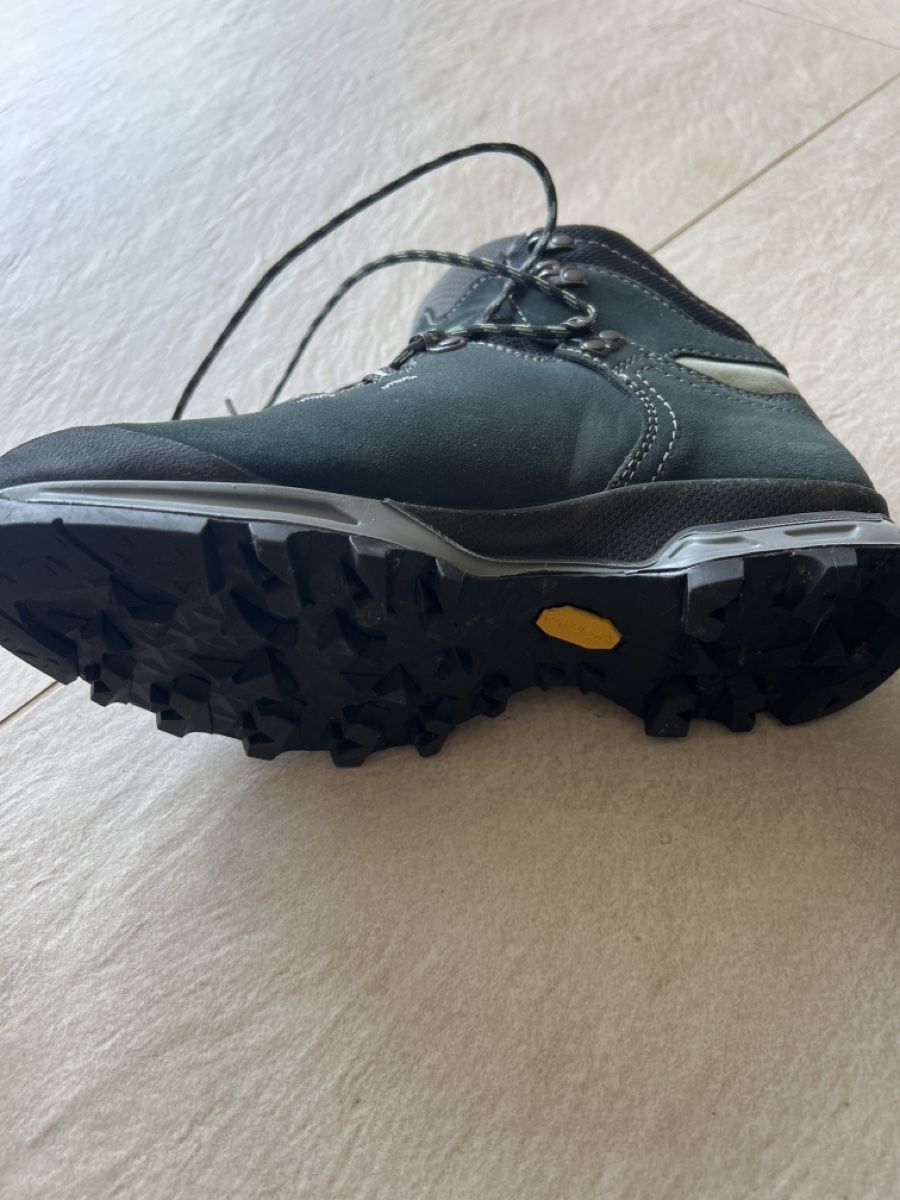 Hanwag Scarpe da uomo: hanwag Wanderstiefel Damen/Herren Gr. 40, Wanderschuh – Usato da Bolligen venduto da Solina12 2